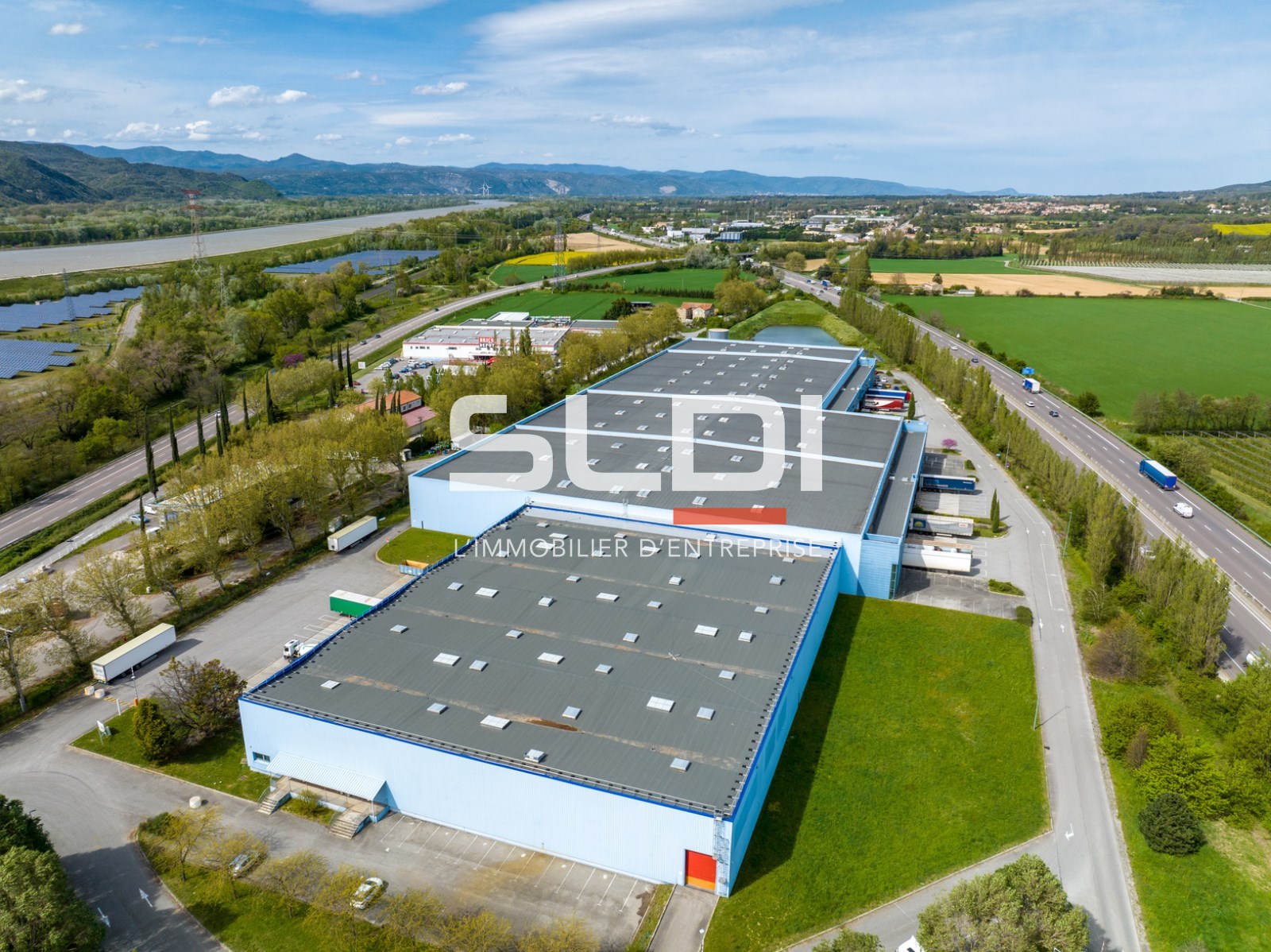 Local industriel  - 25 454m² - SAULCE SUR RHONE