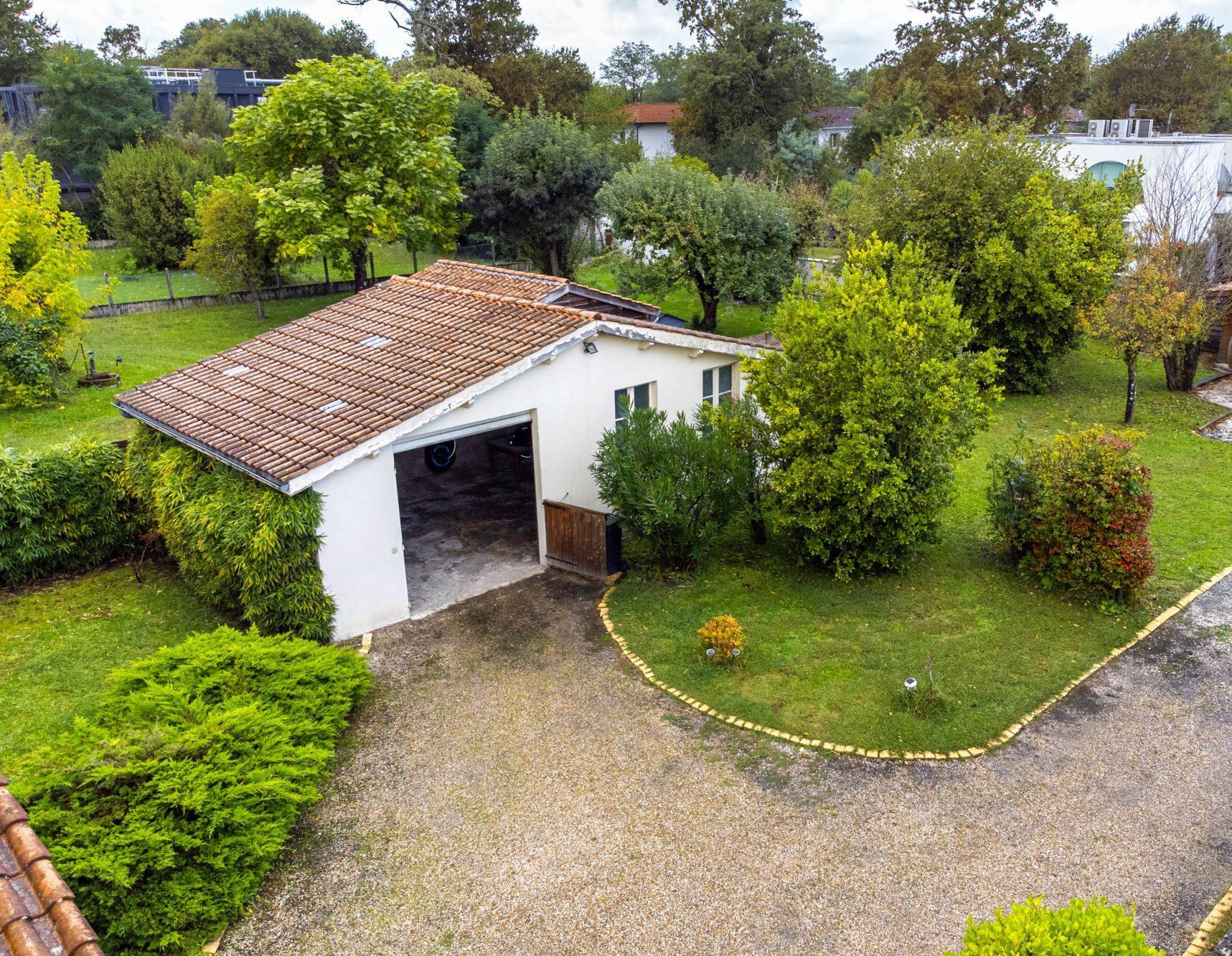 Maison 1 pièce - 50m² - PESSAC