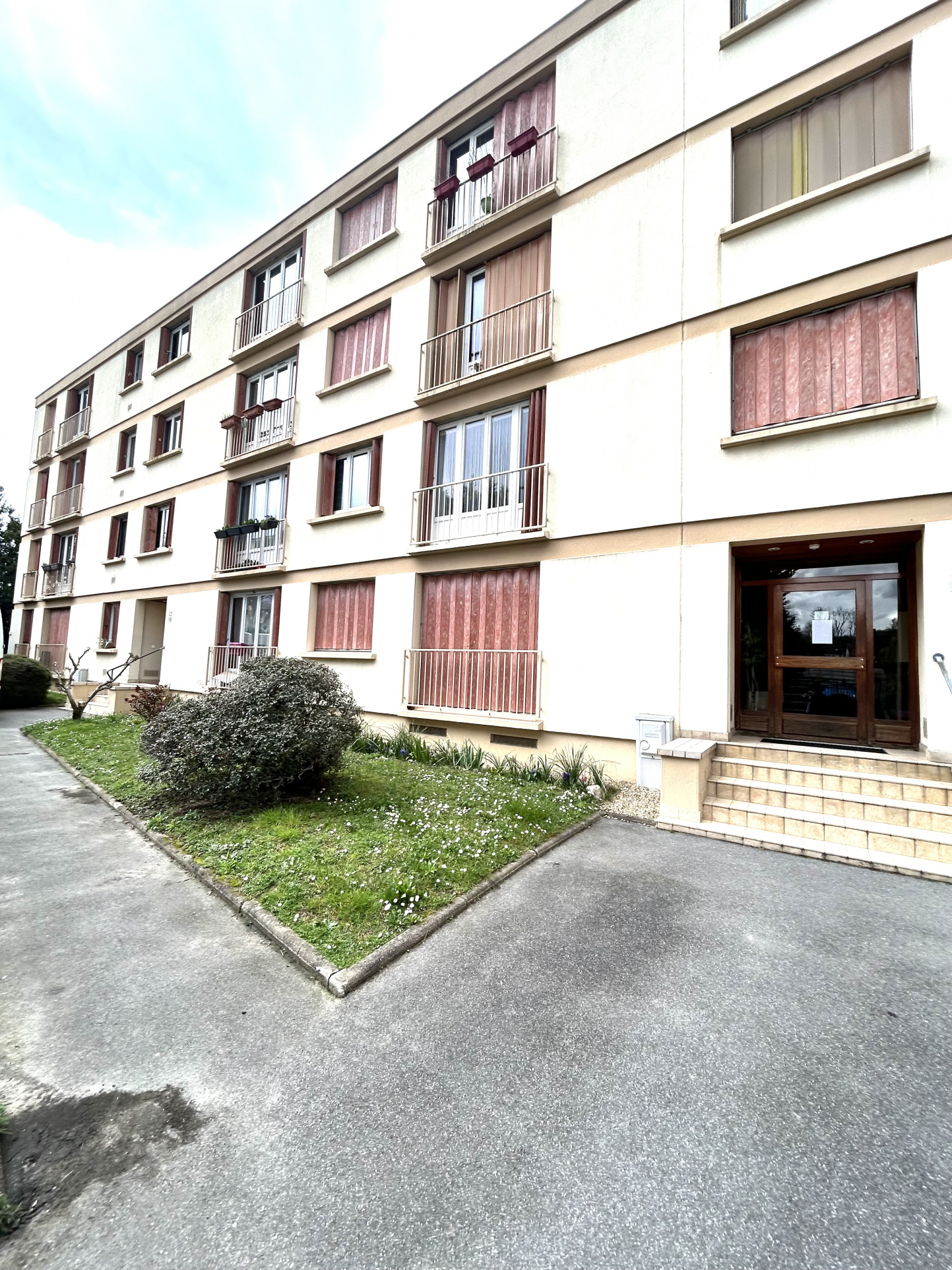 Appartement 1 pièce - 31m² - COUBRON