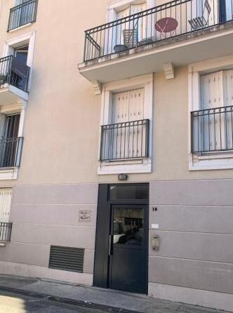 Appartement 1 pièce - 21m² - TOULON