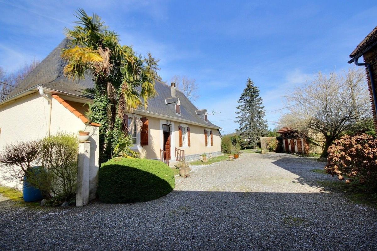 Maison 4 pièces - 120m² - SAUVAGNON