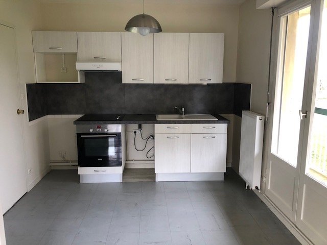 Appartement 1 pièce - 41m² - ANGOULEME