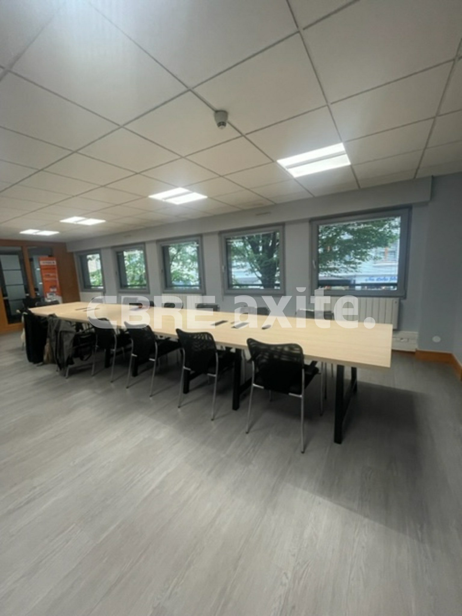 Local Professionnel  - 209m² - ANNECY