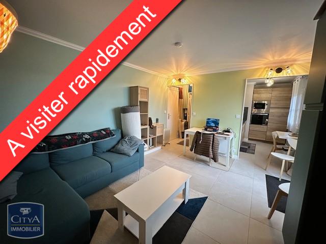 Appartement 1 pièce - 29m² - ST ARNOULT EN YVELINES