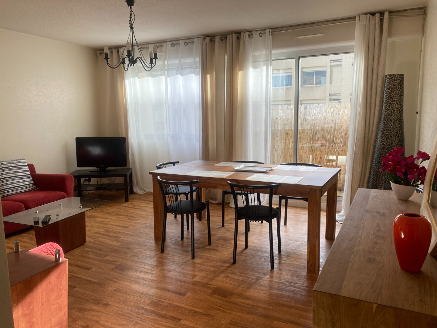 Appartement 2 pièces - 57m² - PAU