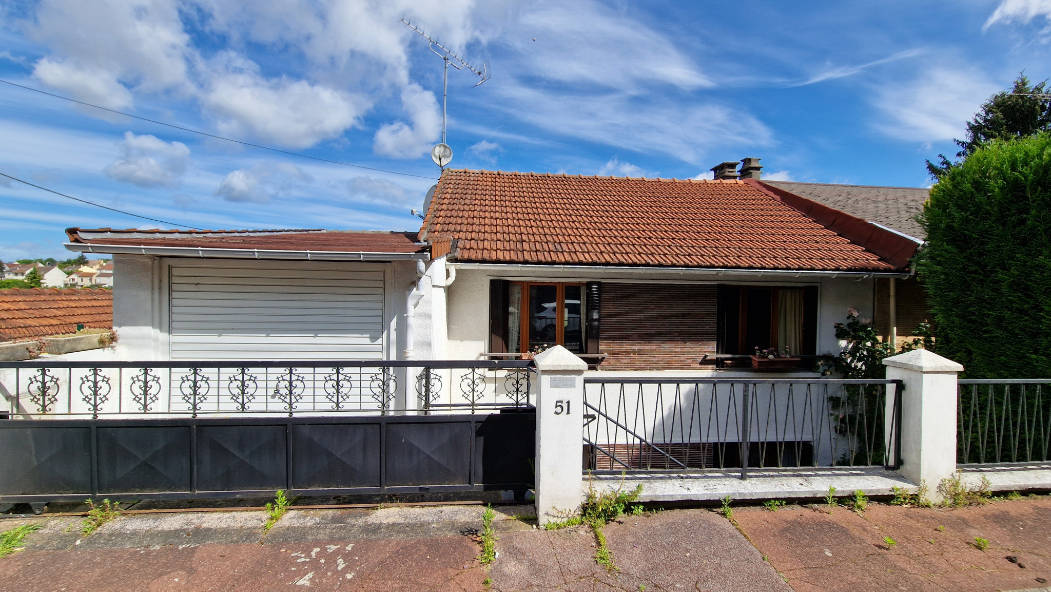 Maison 5 pièces - 90m² - MARLY LA VILLE