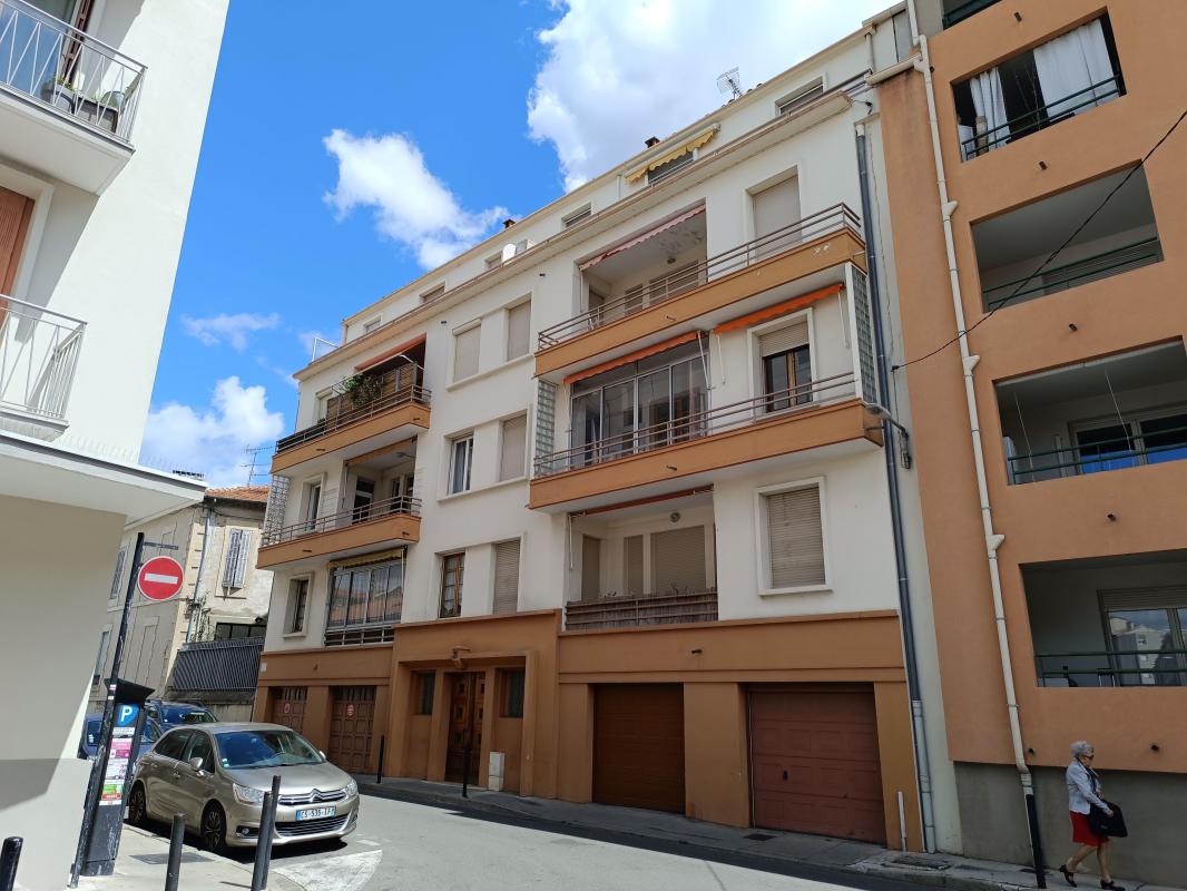 Appartement 4 pièces - 74m² - NIMES