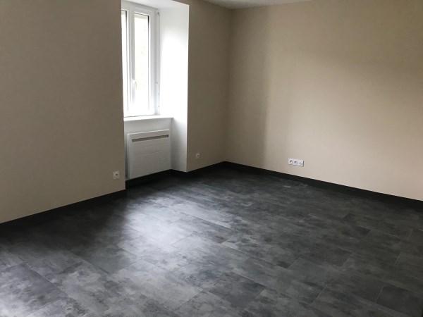 Appartement 3 pièces - 65m² - DUNIERES