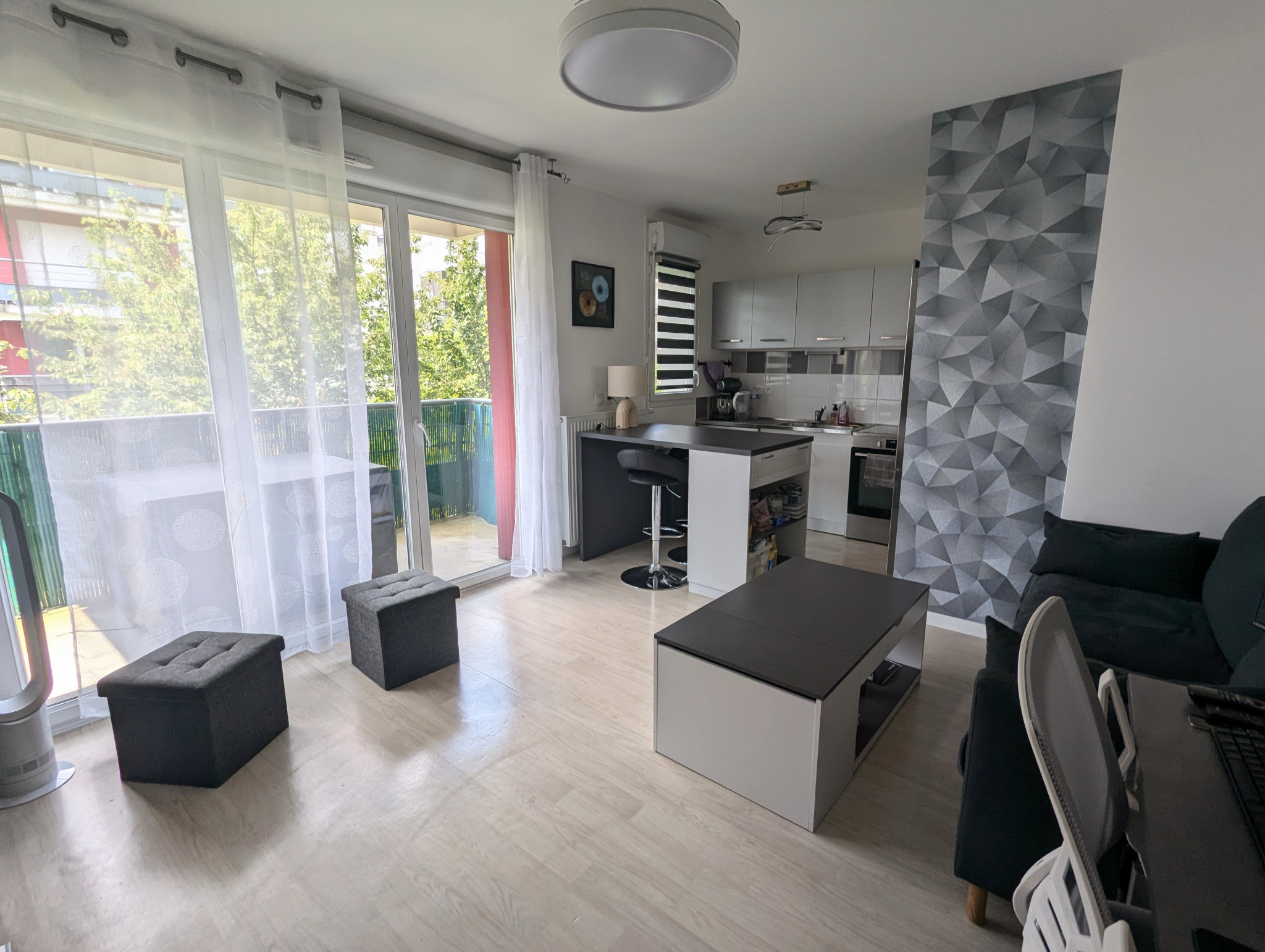 Appartement 2 pièces - 39m² - MONTIGNY LES CORMEILLES