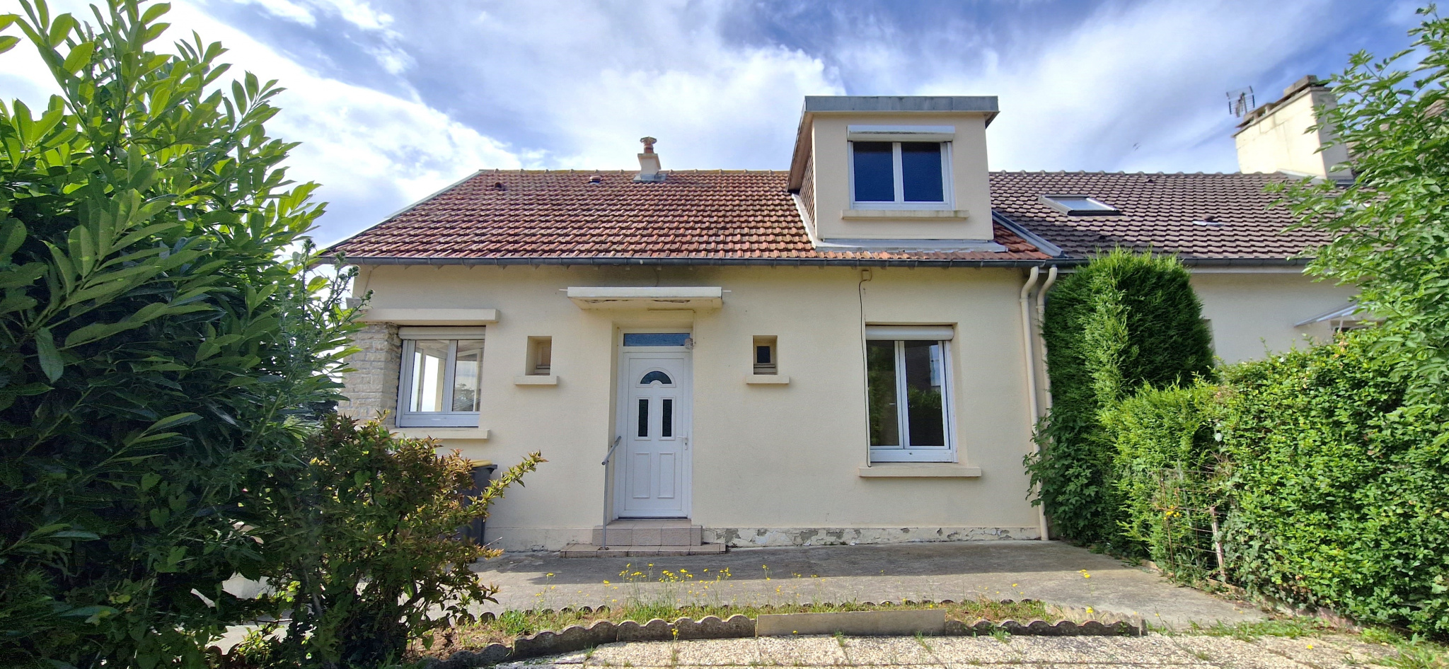 Maison 6 pièces - 90m² - CARPIQUET