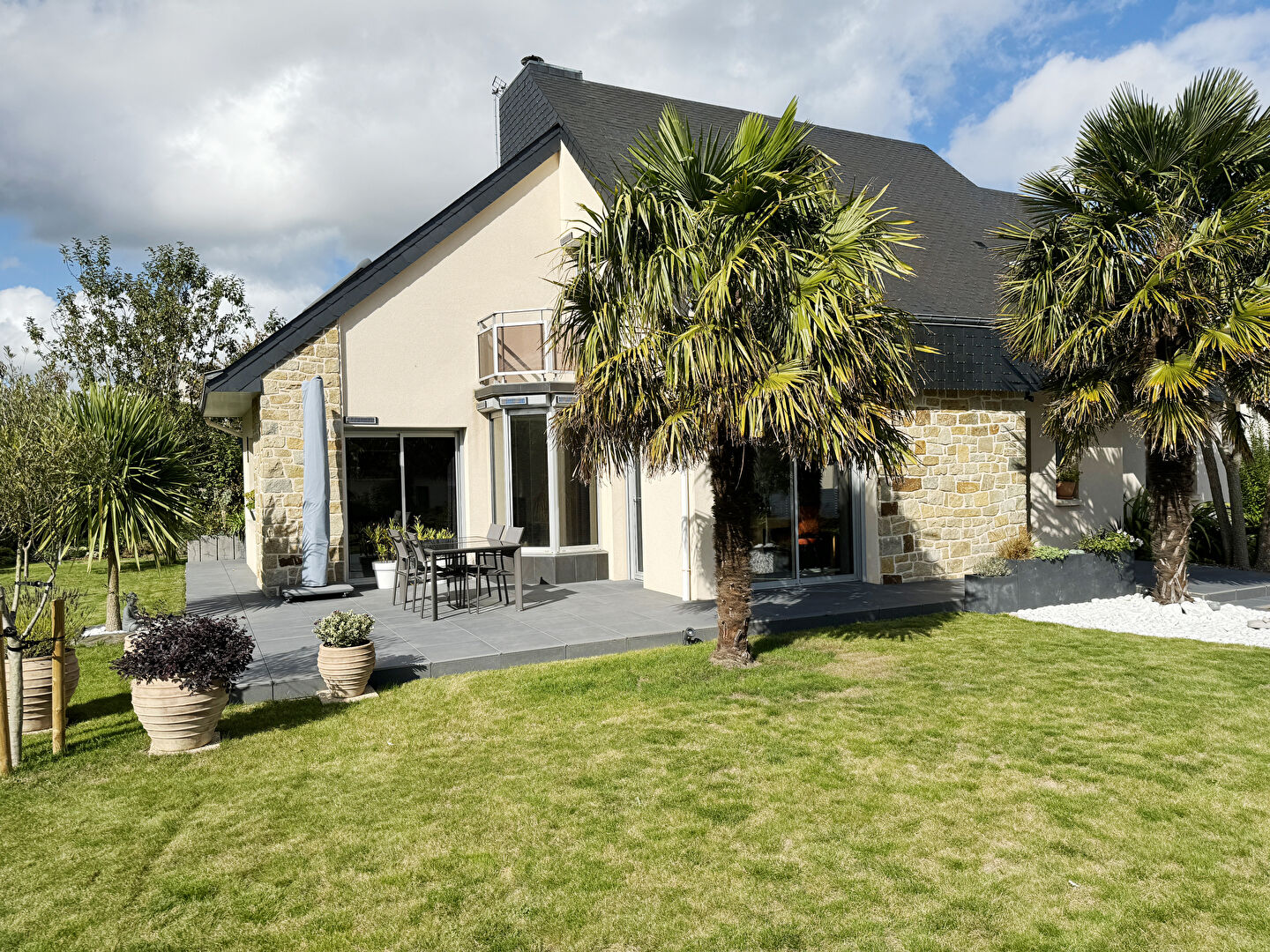 Maison 8 pièces - 177m²