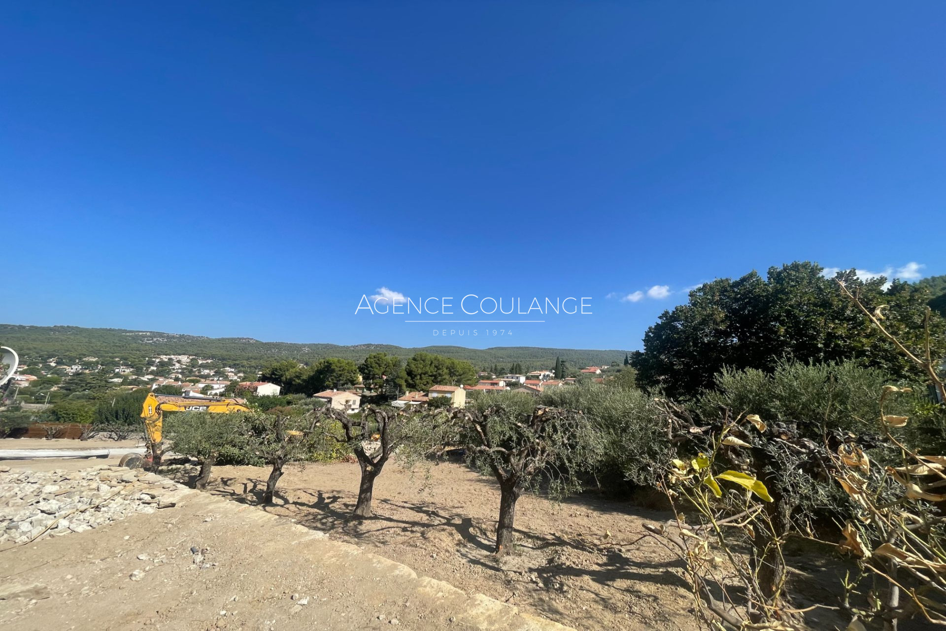 Terrain  - 1 265m² - CEYRESTE