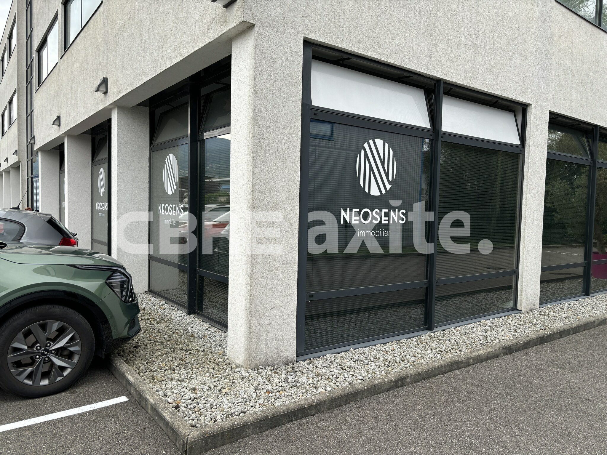 Local Professionnel  - 114m² - VETRAZ MONTHOUX