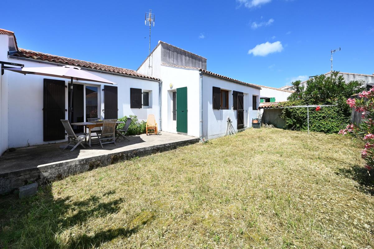 Maison 3 pièces - 78m² - STE MARIE DE RE