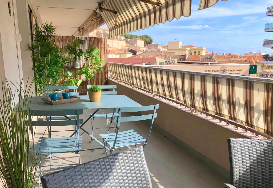 Appartement 2 pièces - 59m² - CANNES