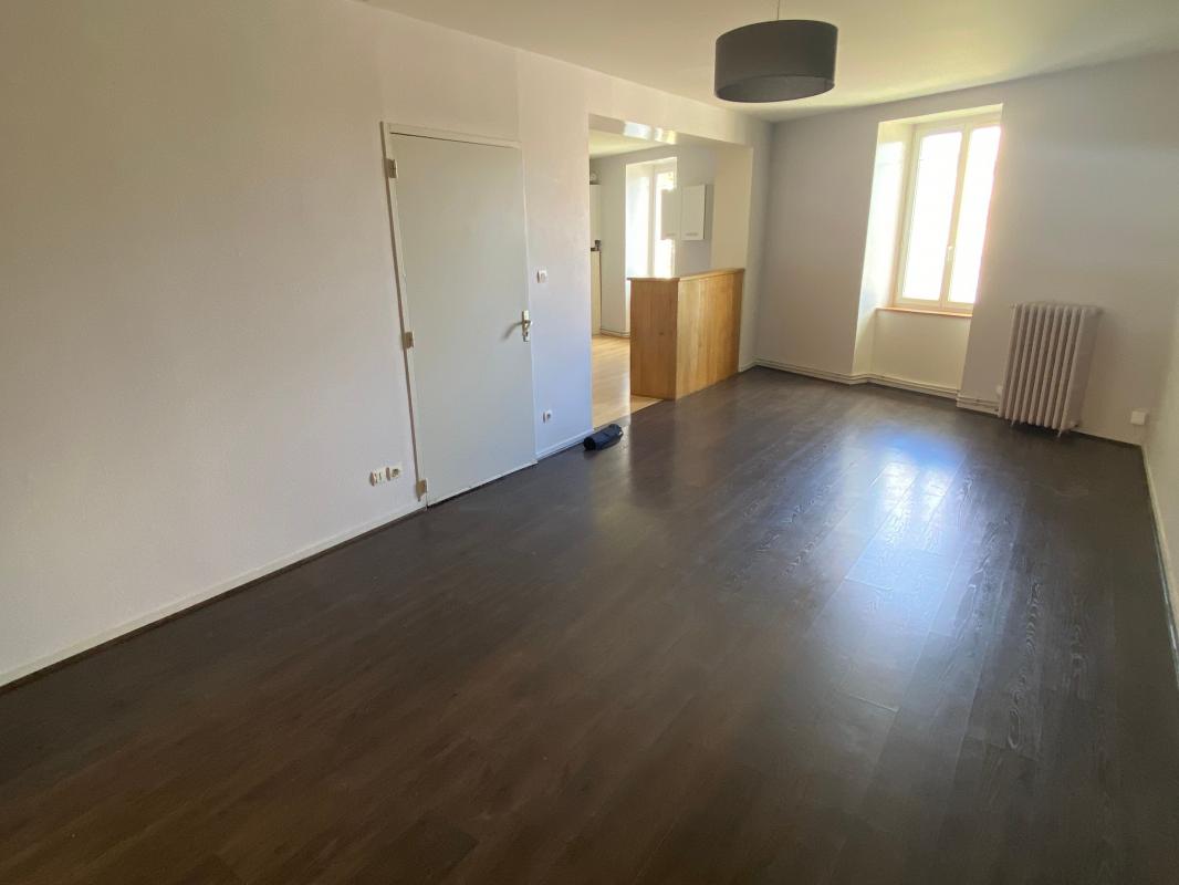 Appartement 3 pièces - 88m² - LANDOUGE