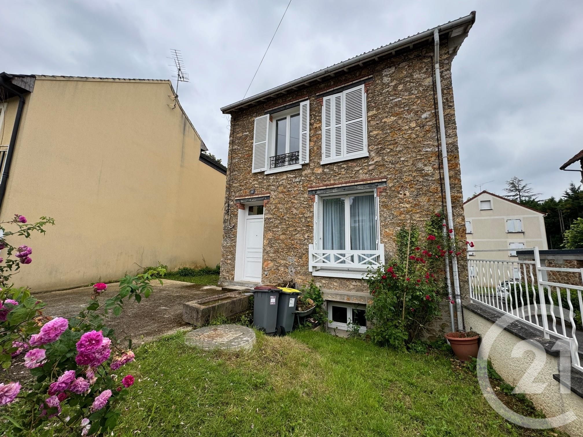 Maison 3 pièces - 68m² - BURES SUR YVETTE