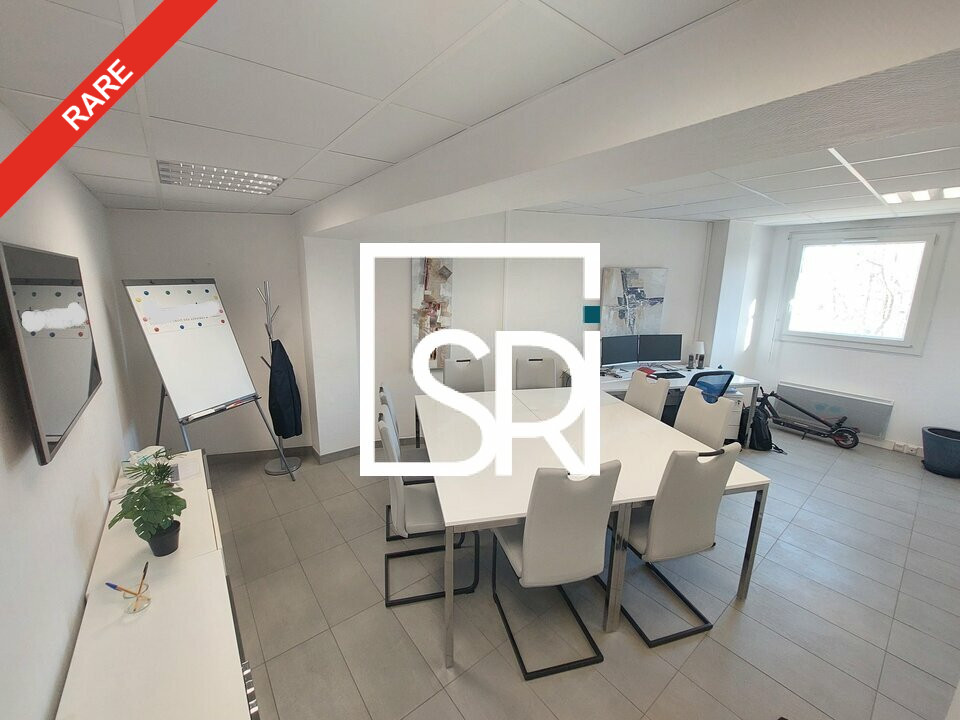 Local Professionnel  - 120m² - CLERMONT FERRAND