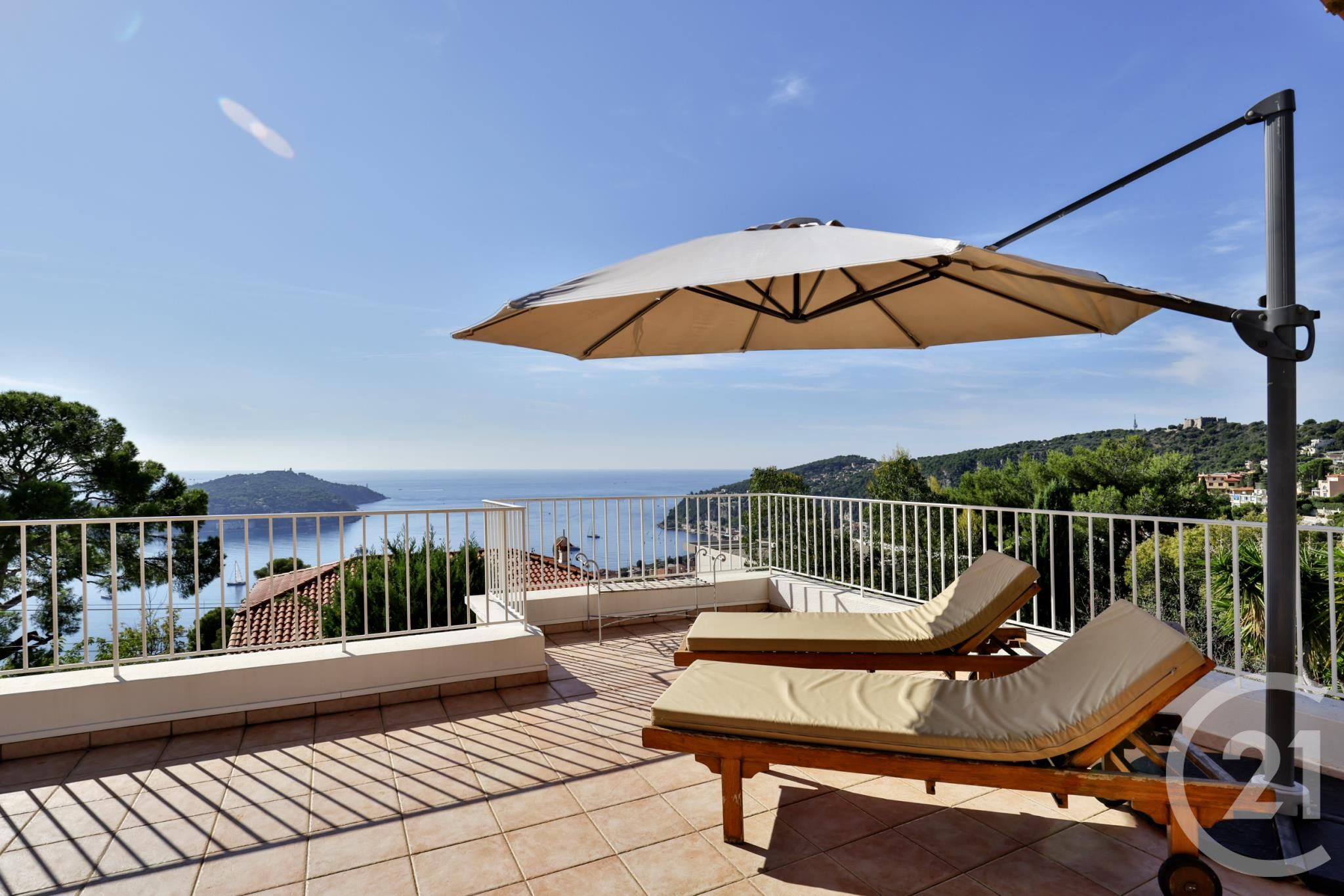 Maison 5 pièces - 110m² - VILLEFRANCHE SUR MER