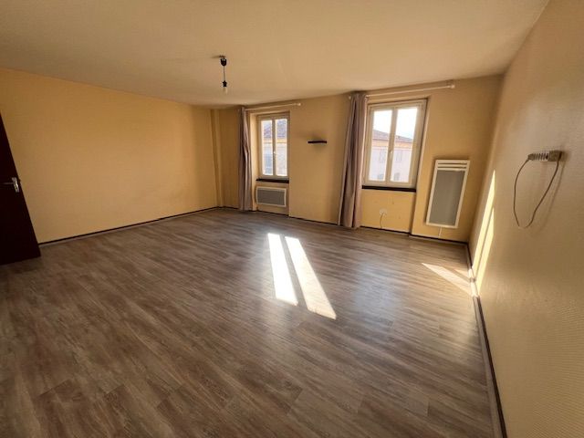 Appartement 1 pièce - 40m² - ST SEVER