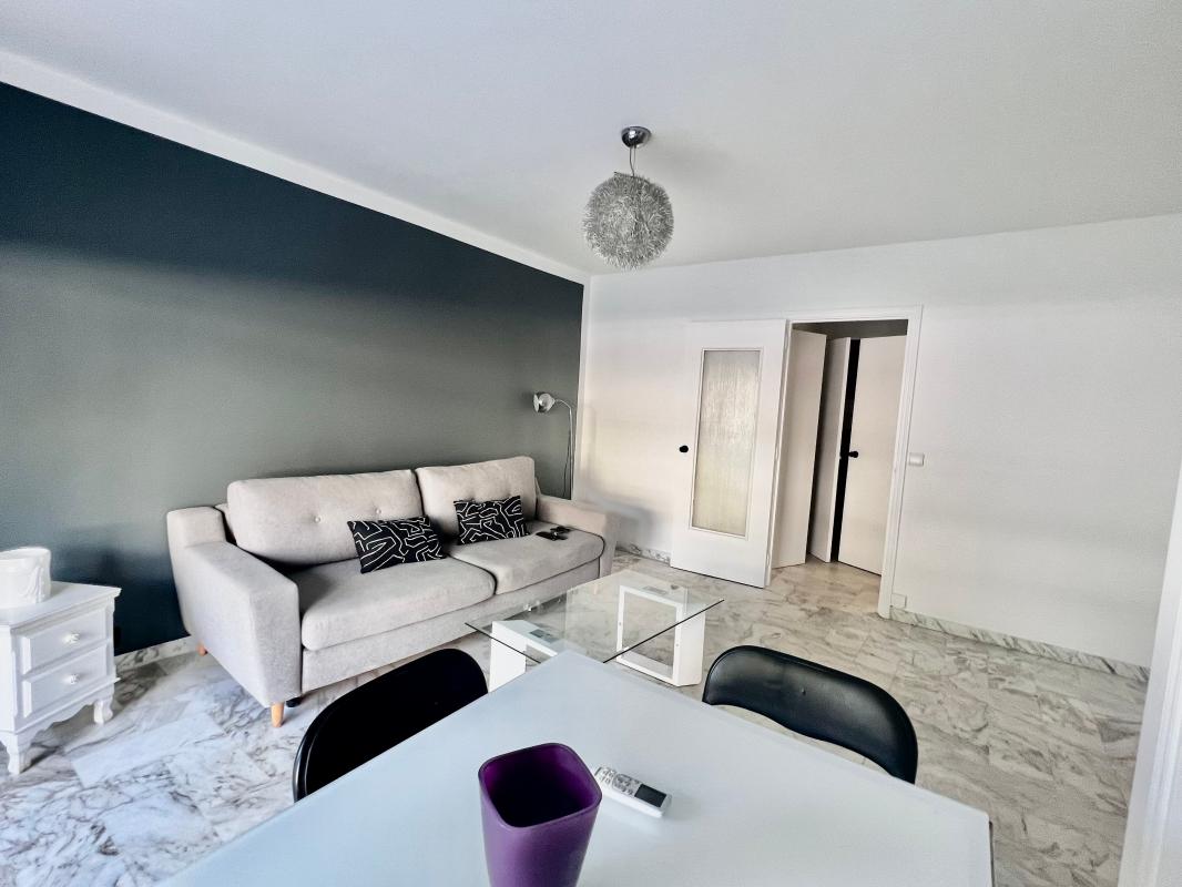 Appartement 1 pièce - 28m² - CANNES