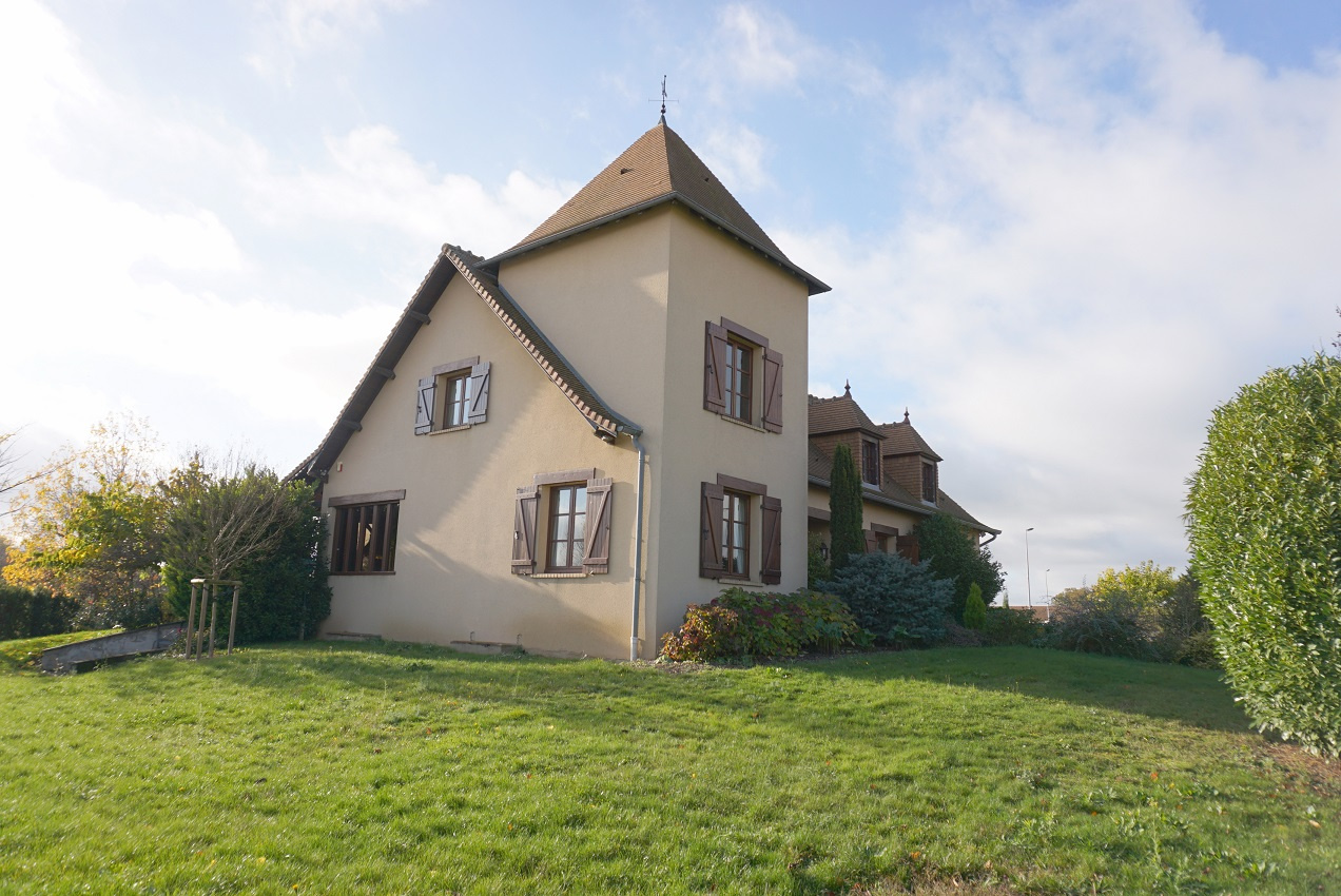 Maison 6 pièces - 243m² - DIGOIN