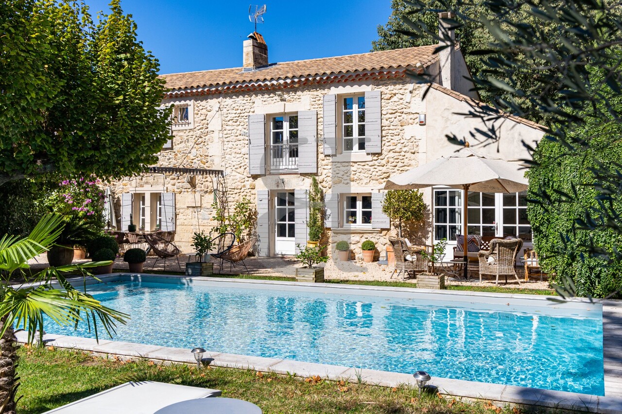 Maison 5 pièces - 167m² - MAUSSANE LES ALPILLES