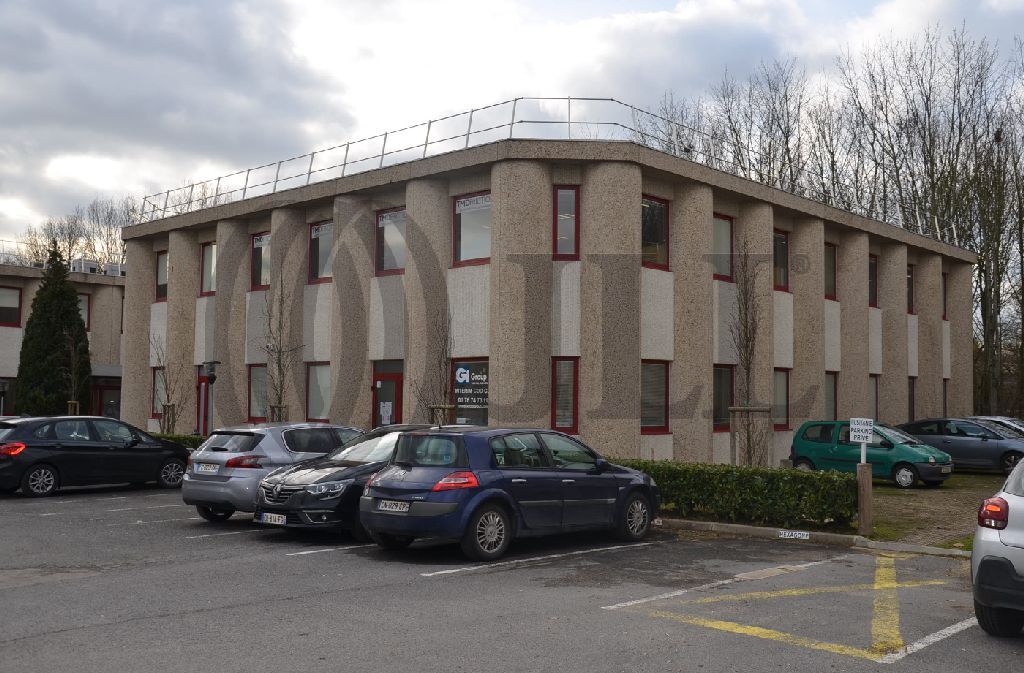 Local Professionnel  - 258m² - TREMBLAY EN FRANCE