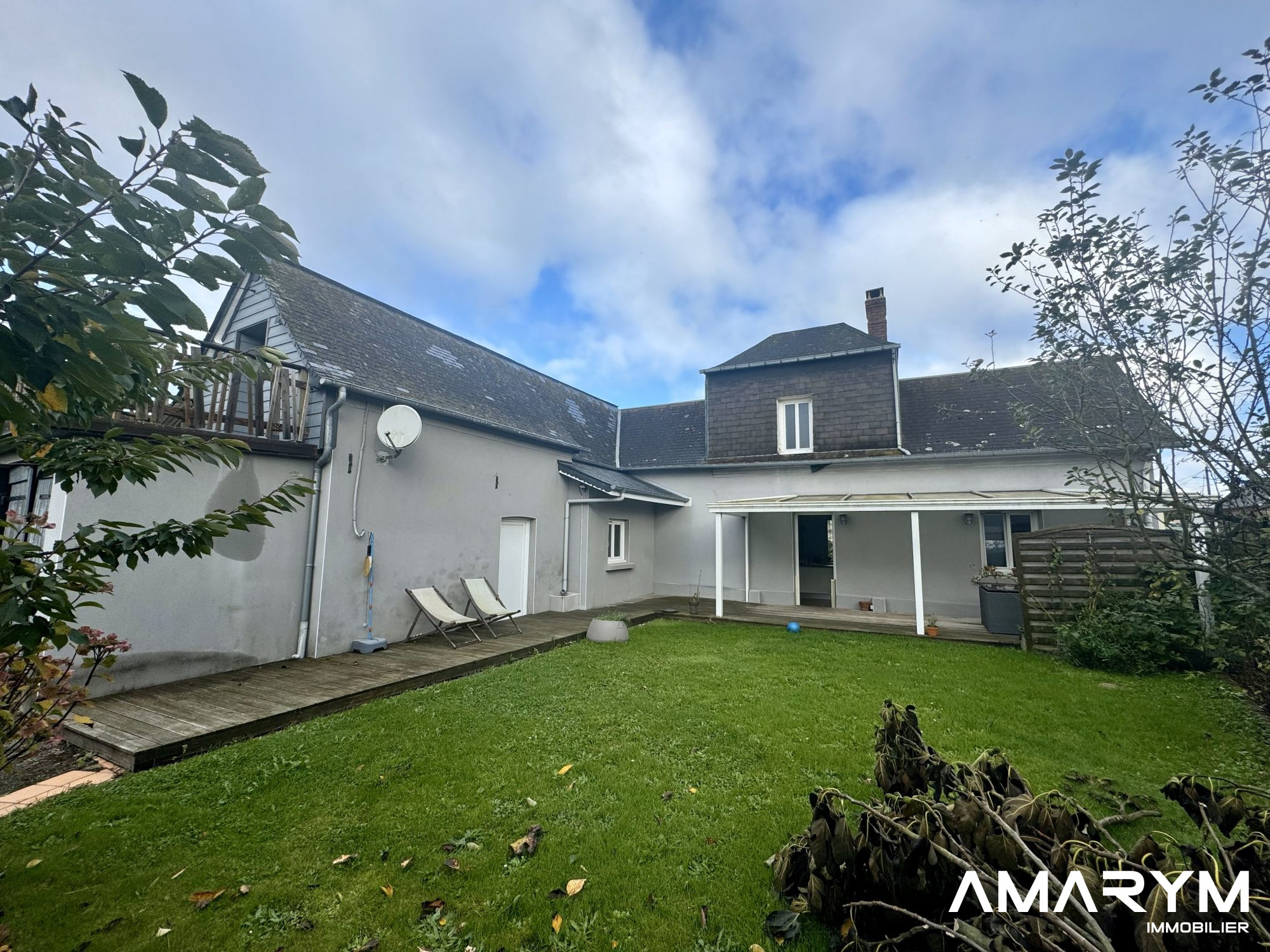 Maison 7 pièces - 117m² - ST NICOLAS D ALIERMONT