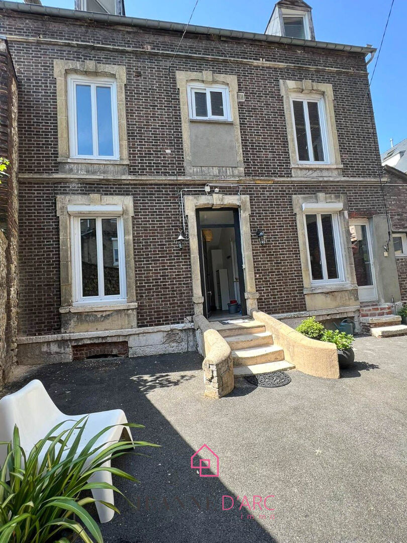 Maison 6 pièces - 111m²