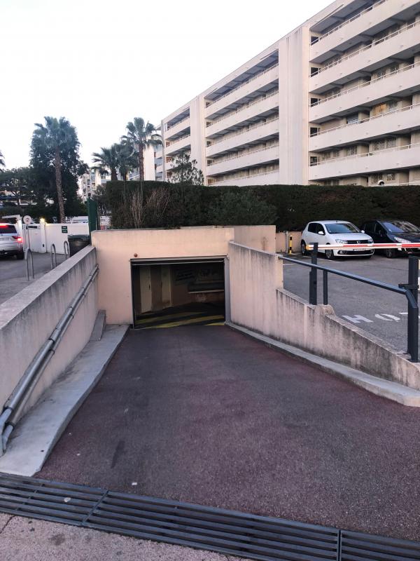 Parking  - CAGNES SUR MER