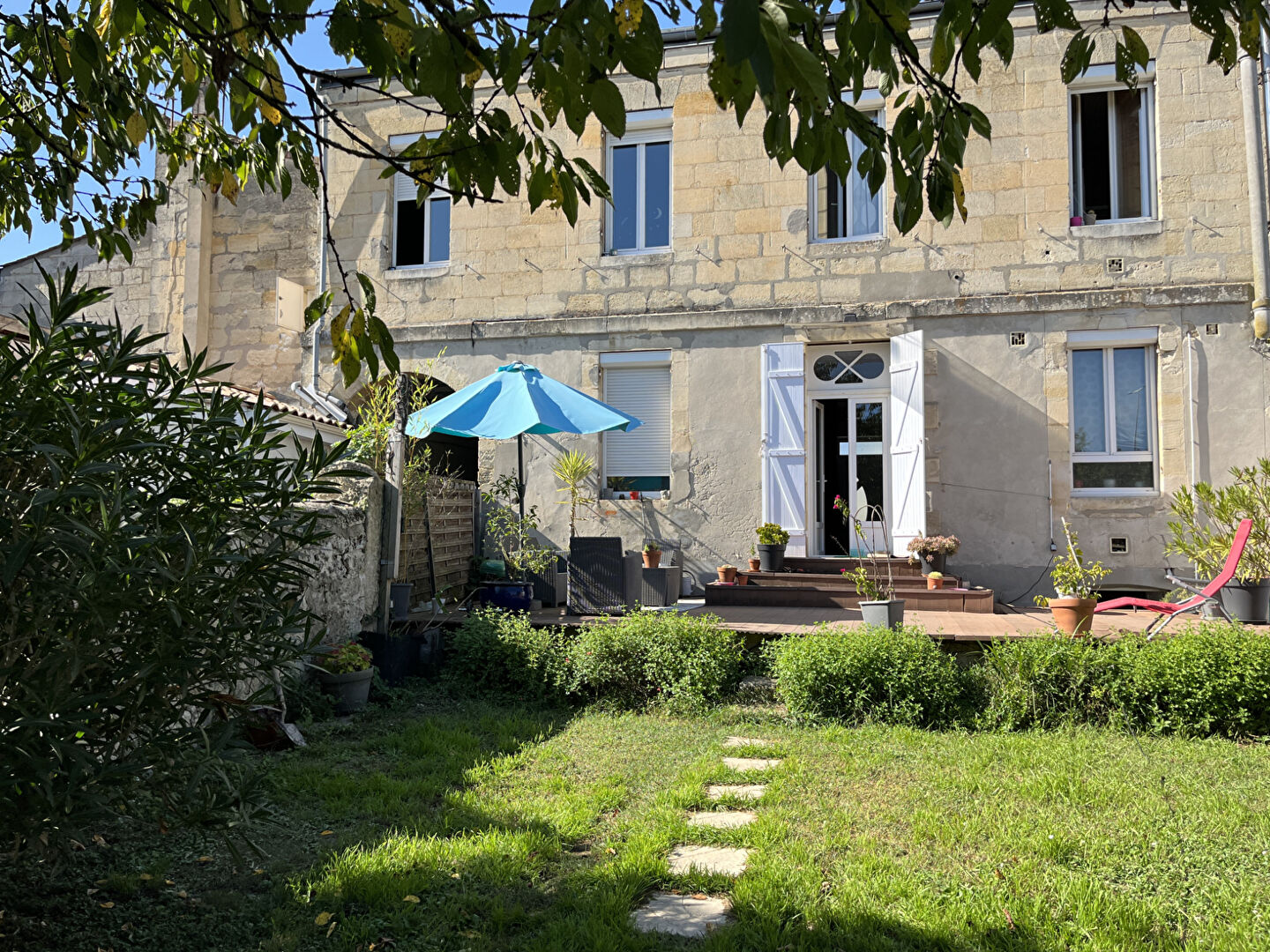 Maison 6 pièces - 157m²