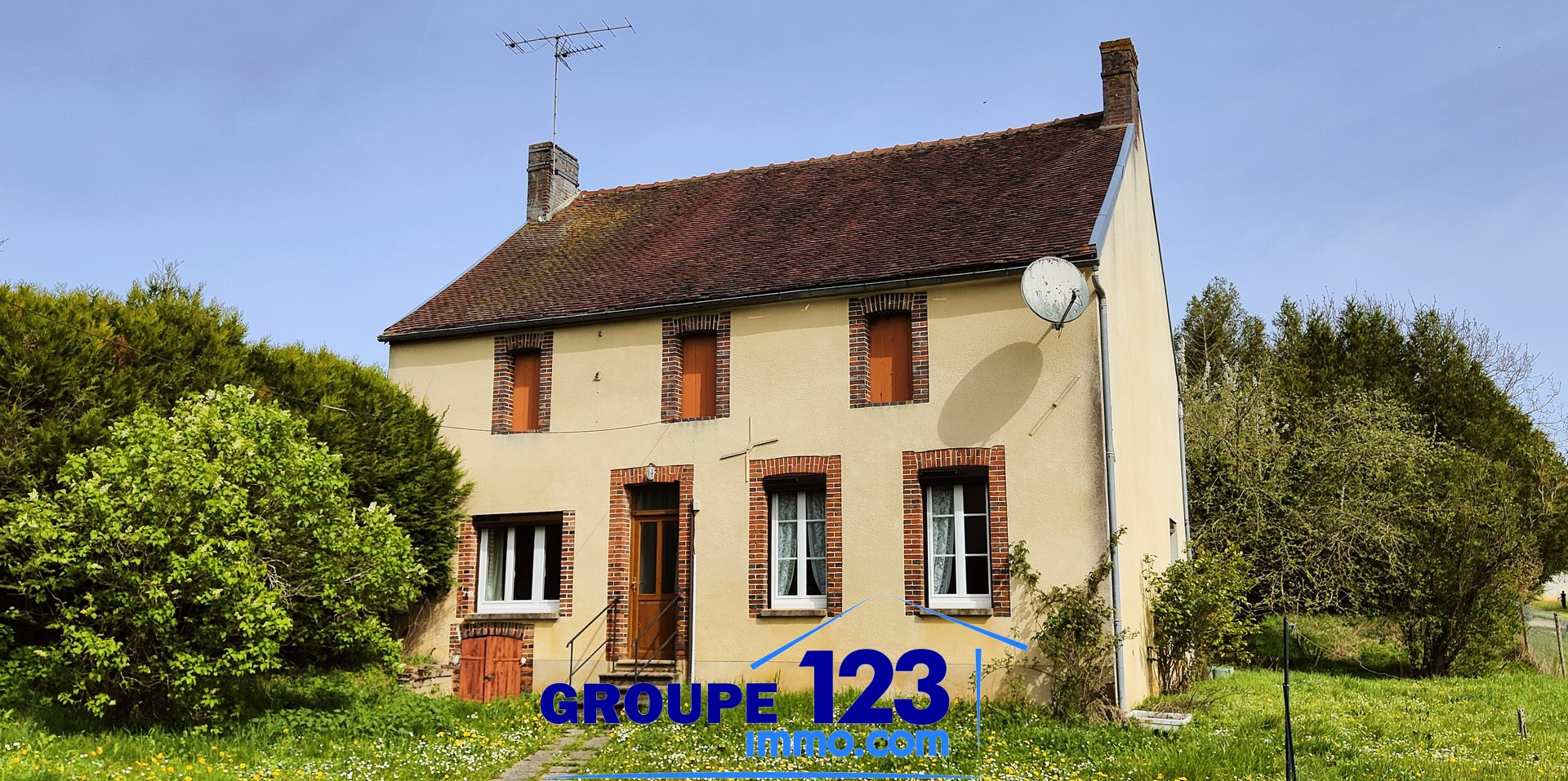 Maison 3 pièces - 76m² - BUSSY EN OTHE