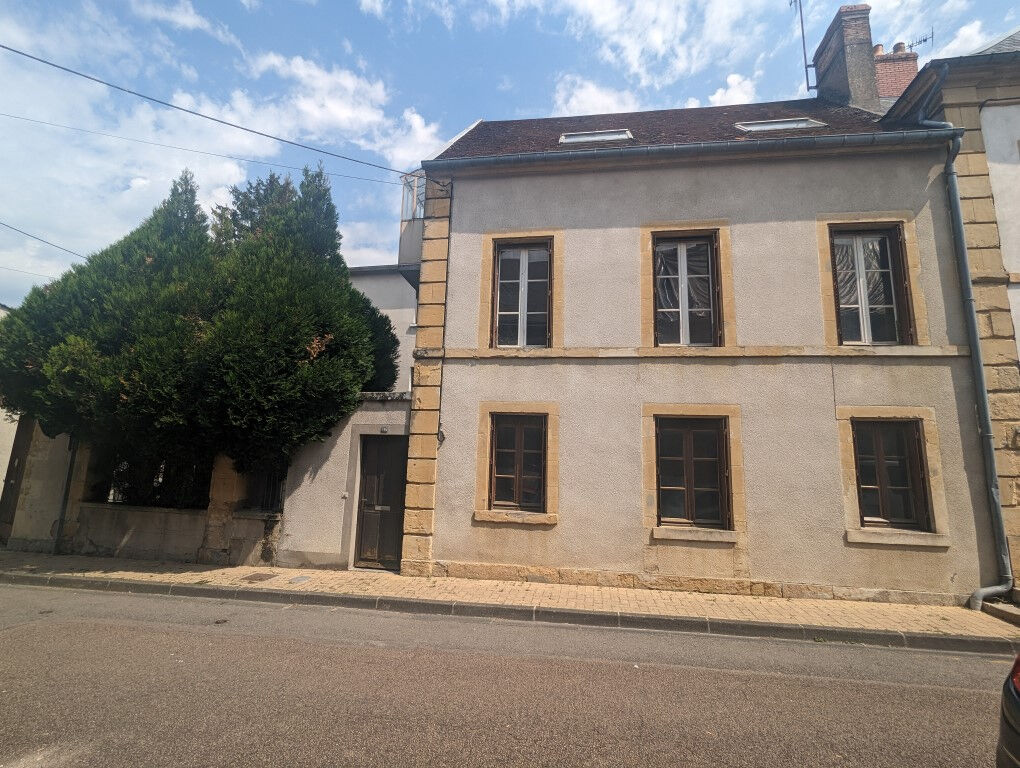 Maison 9 pièces - 185m²