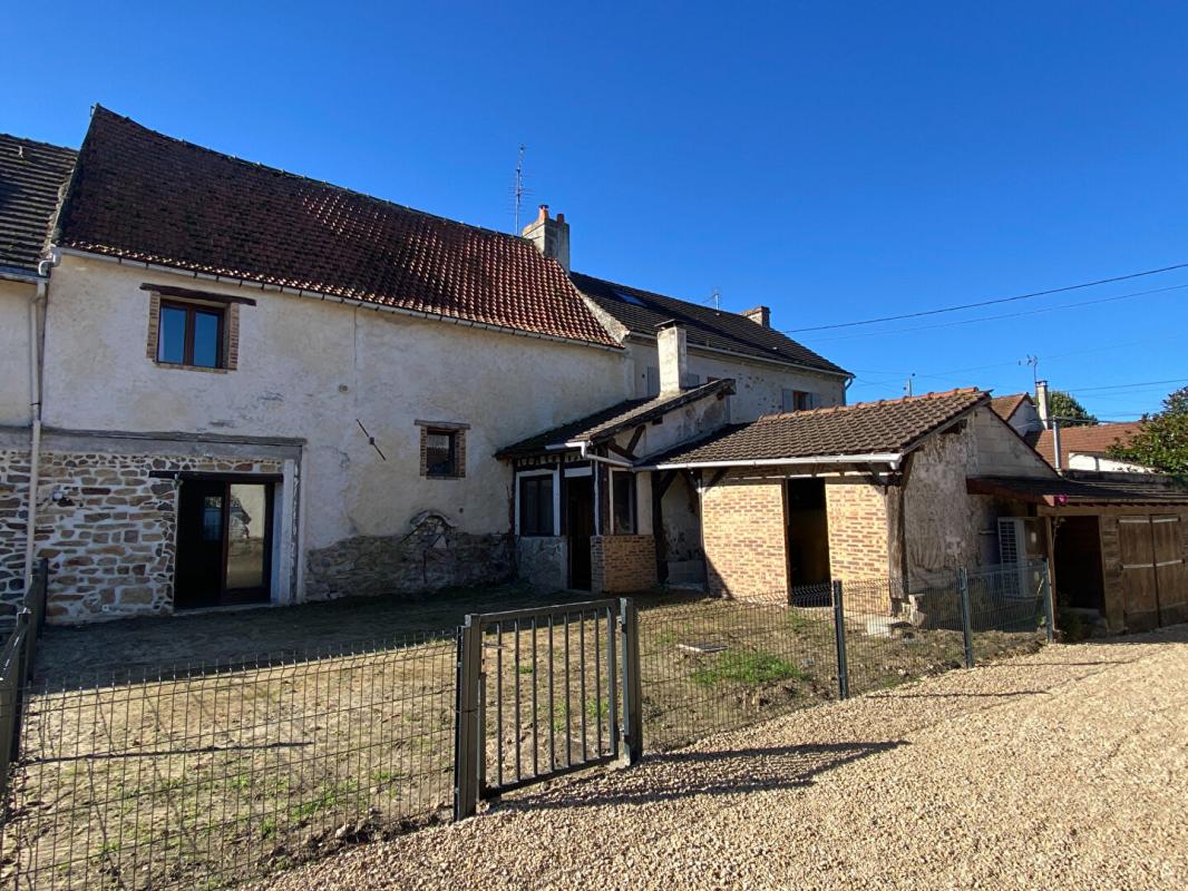 Maison 4 pièces - 165m² - VER SUR LAUNETTE