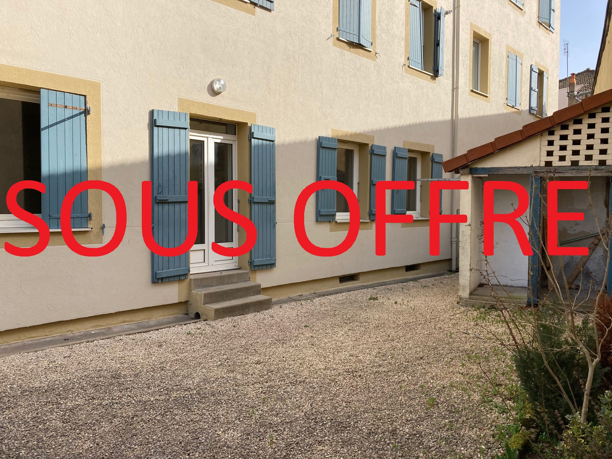 Appartement 4 pièces - 94m² - CHARLIEU