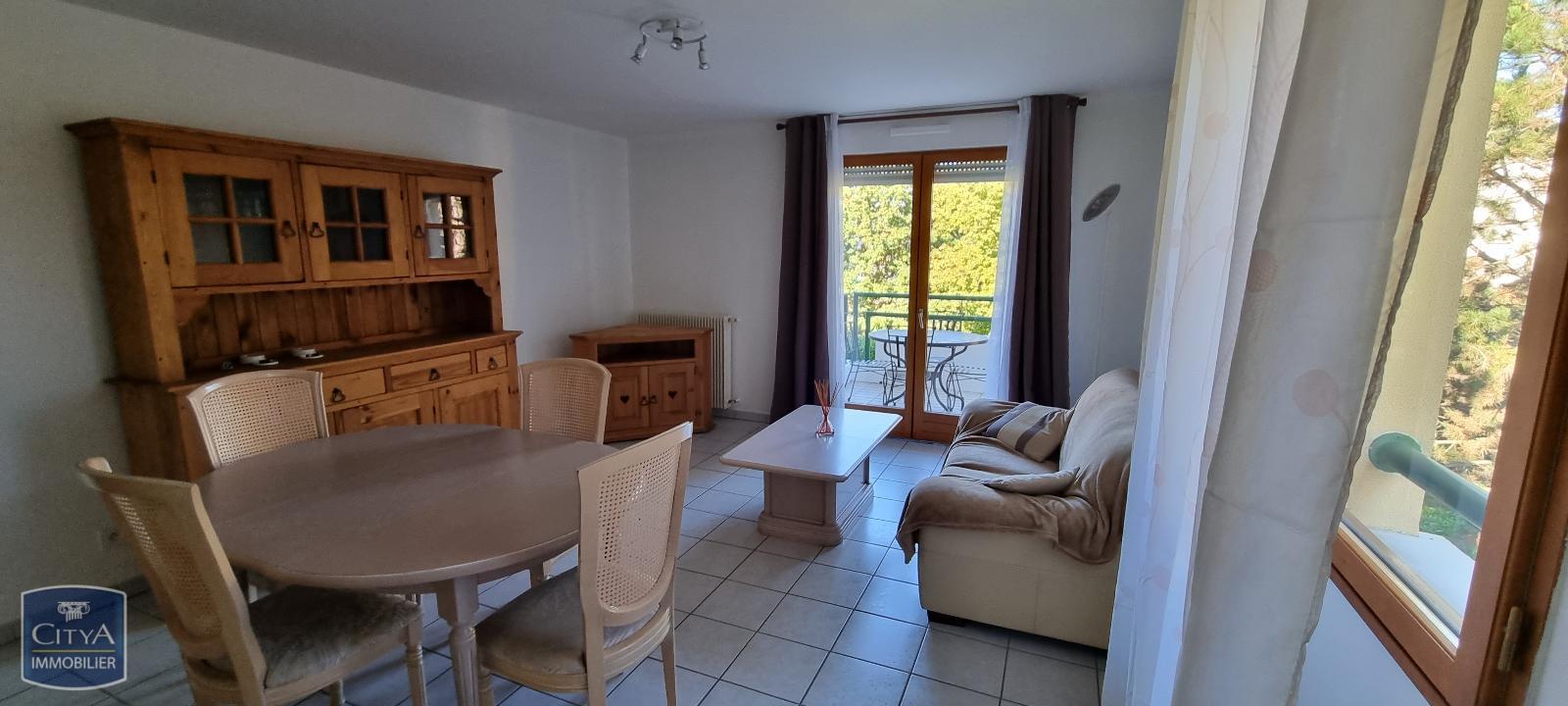 Appartement 3 pièces - 68m² - LOVAGNY