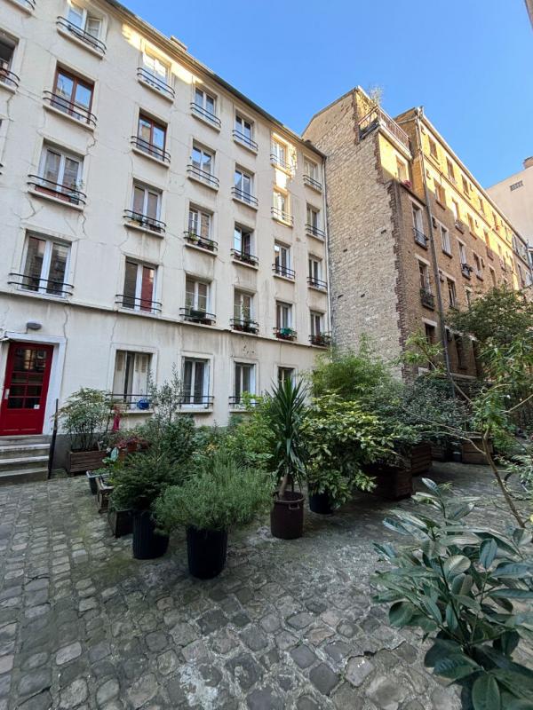 Appartement 2 pièces - 25m² - PARIS  - 18ème