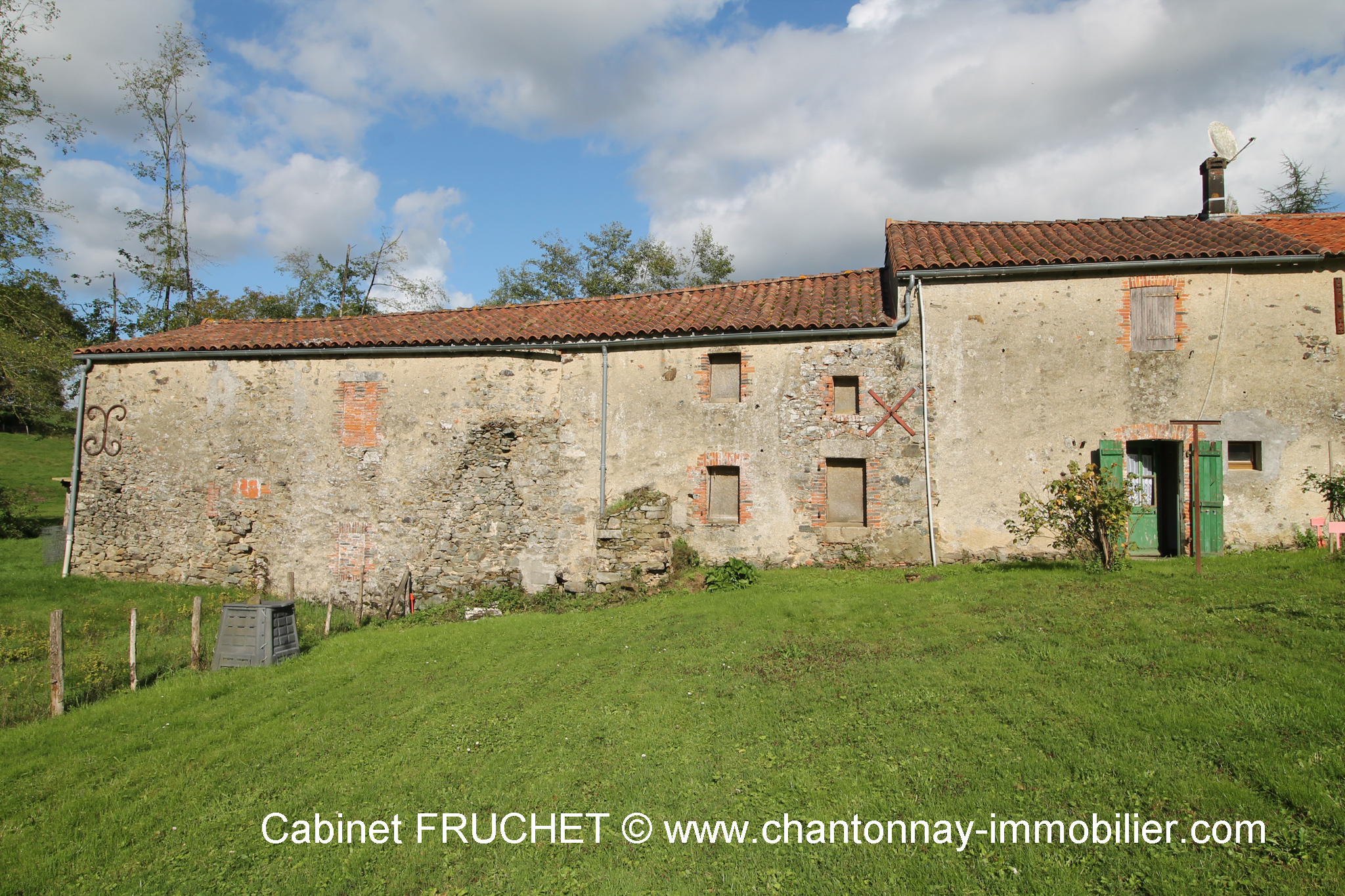 Maison 3 pièces - 130m² - LES HERBIERS