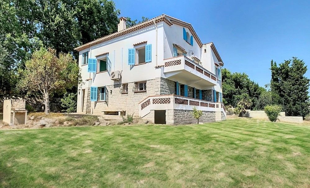 Maison 6 pièces - 180m² - GRASSE