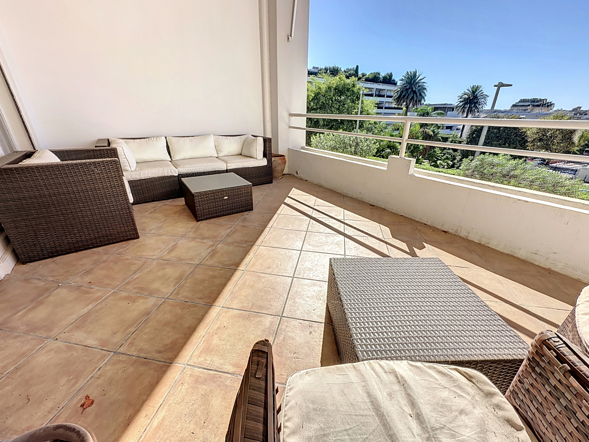 Appartement 1 pièce - 46m² - CANNES