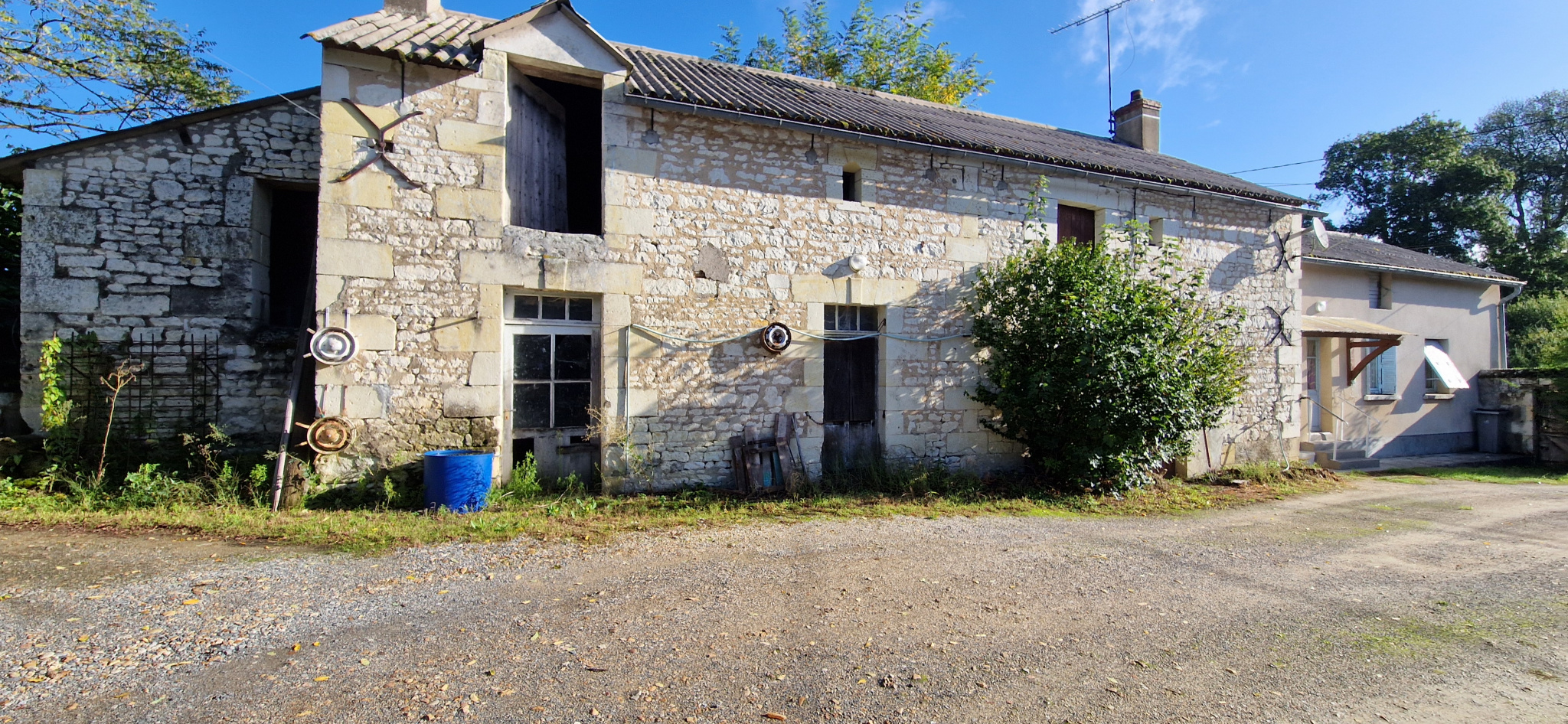 Maison 2 pièces - 60m² - CHINON