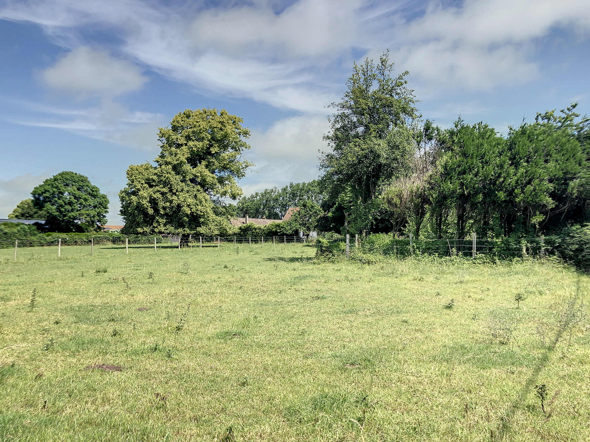 Terrain  - 1 021m² - ESTREES LES CRECY