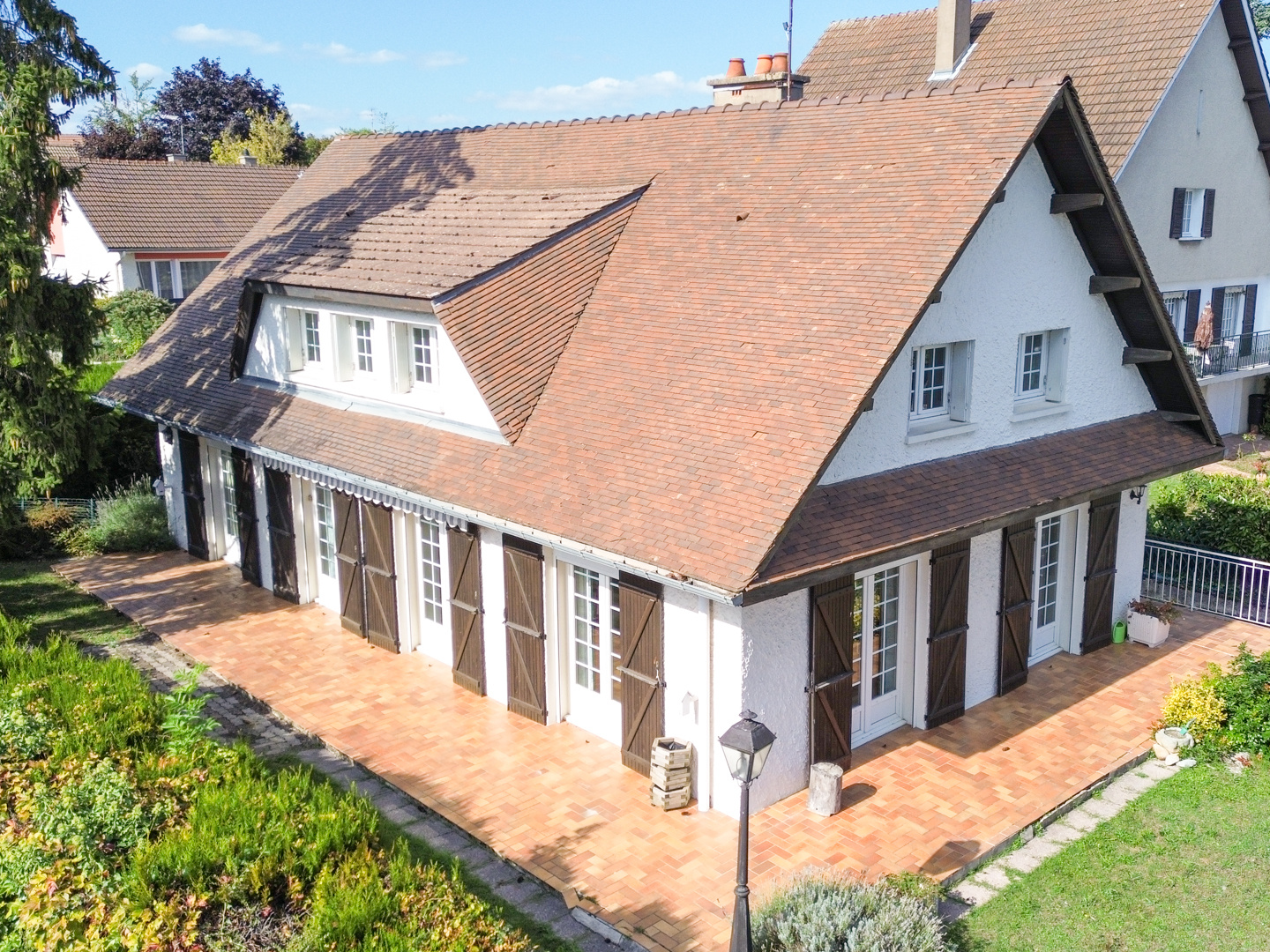 Maison 7 pièces - 172m² - FONTAINE LES DIJON