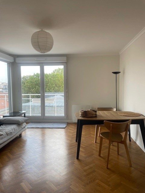 Appartement 3 pièces - 59m² - GENTILLY