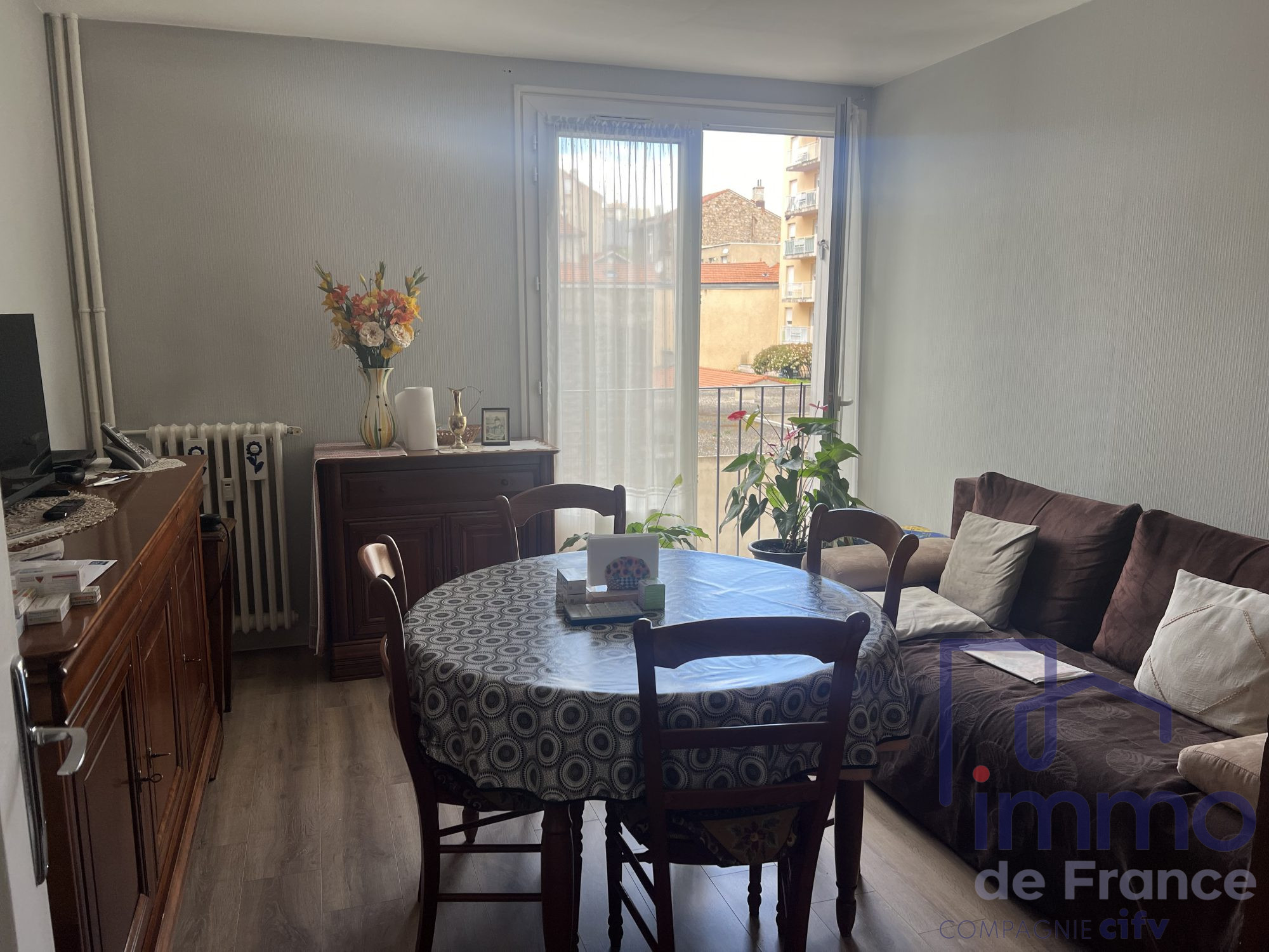 Appartement 3 pièces - 59m² - ST ETIENNE