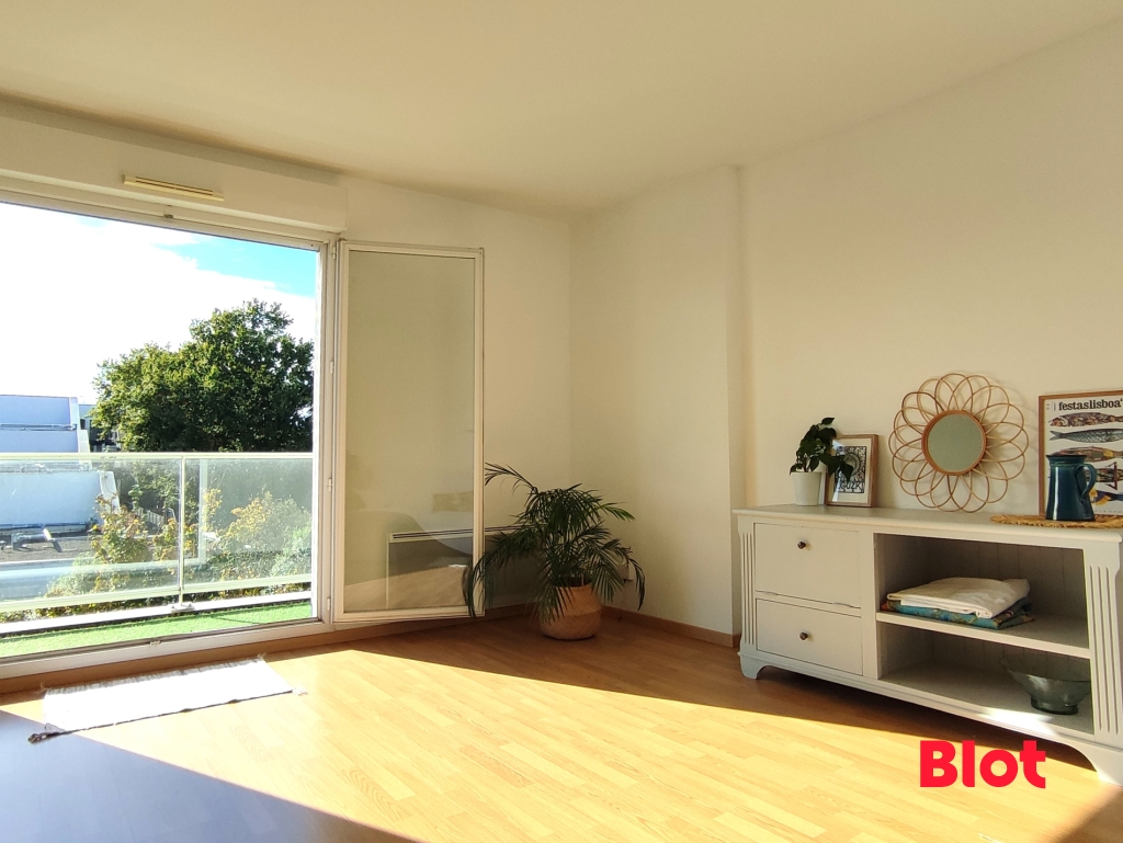 Appartement 3 pièces - 63m² - STE LUCE SUR LOIRE