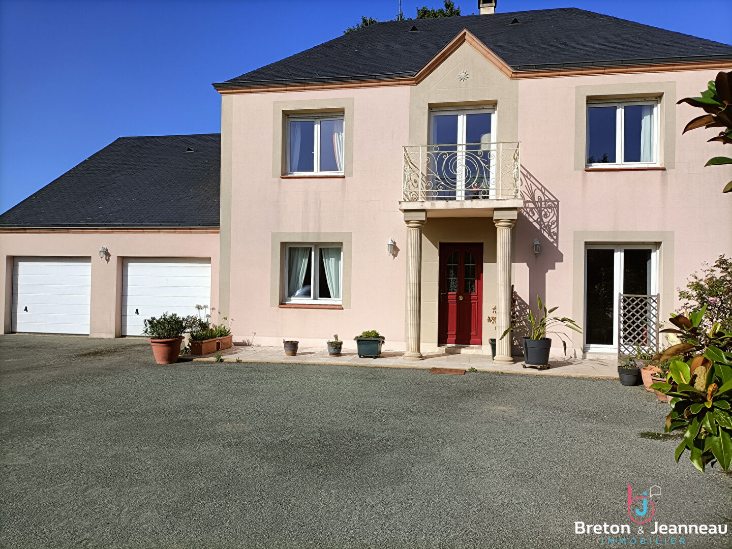 Maison 7 pièces - 180m²