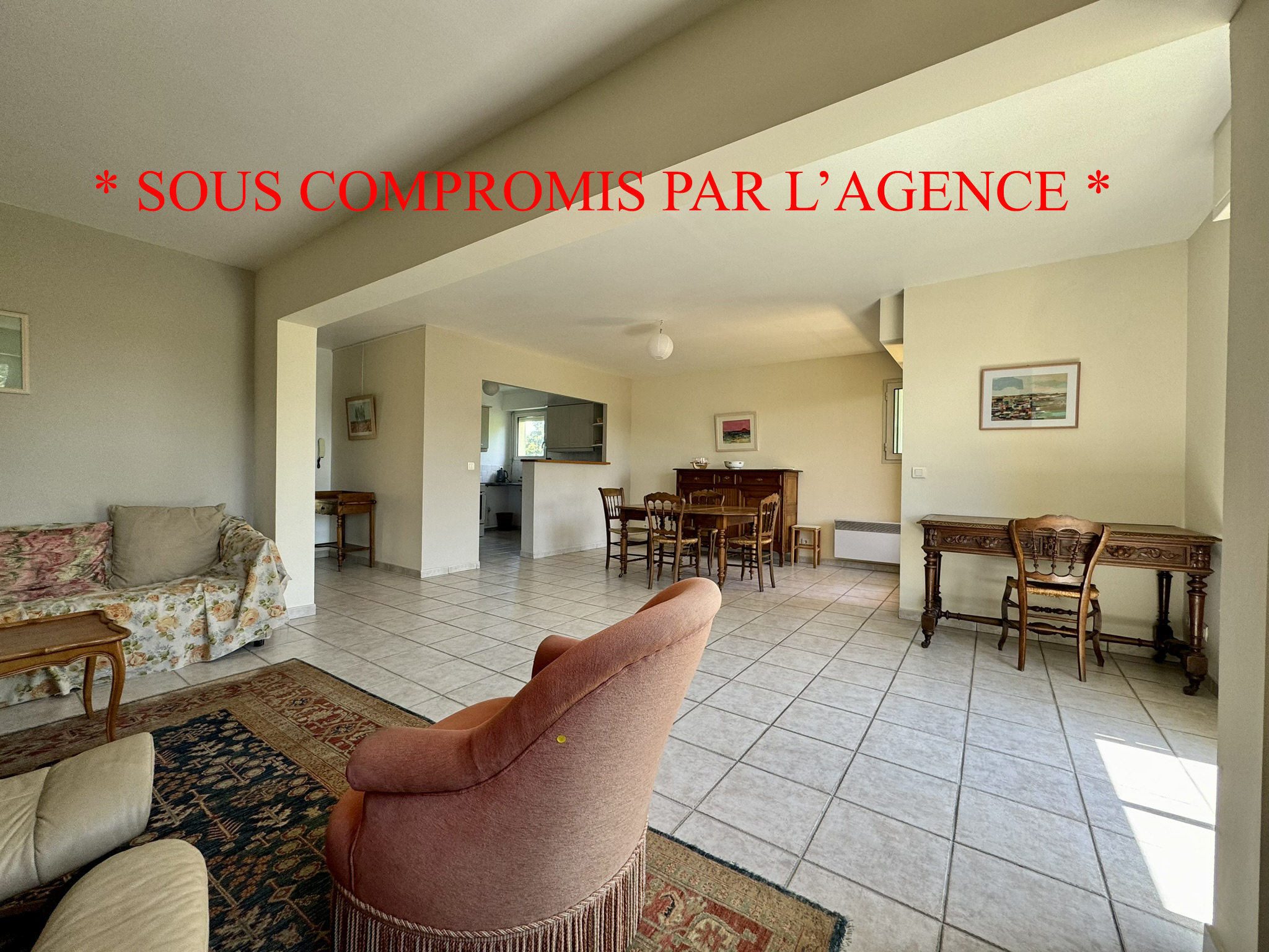 Appartement 3 pièces - 84m² - L ISLE SUR LA SORGUE