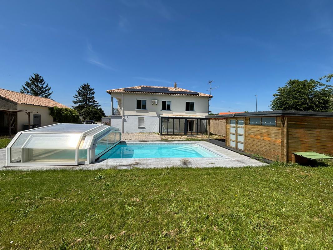 Maison 5 pièces - 162m² - NANTEUIL